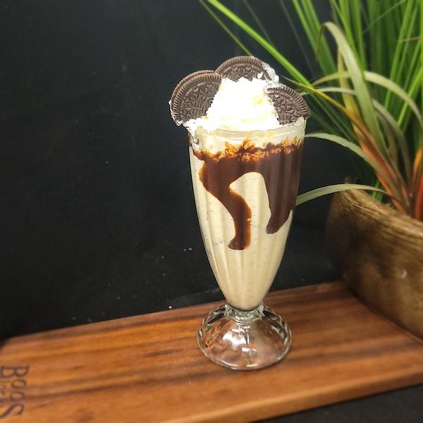 OREO MILKSHAKE